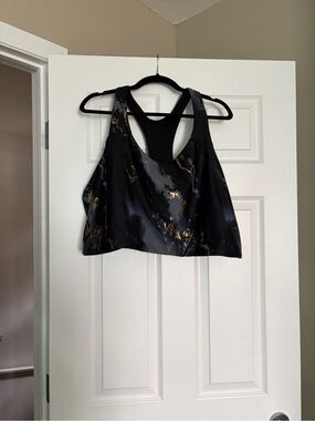 Old Navy Black Active Sports Bra medium support with gold detailing size 4X